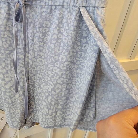 ⭐GAP S Truesleep TENCEL Modal Tulip Romper Blue Leopard relaxed Soft Tank straps - Picture 6 of 9